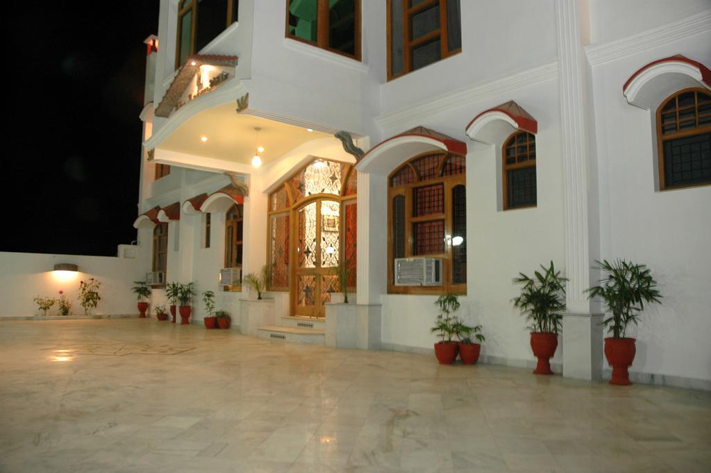 Hotel Ishan Villa Amritsar Ngoại thất bức ảnh
